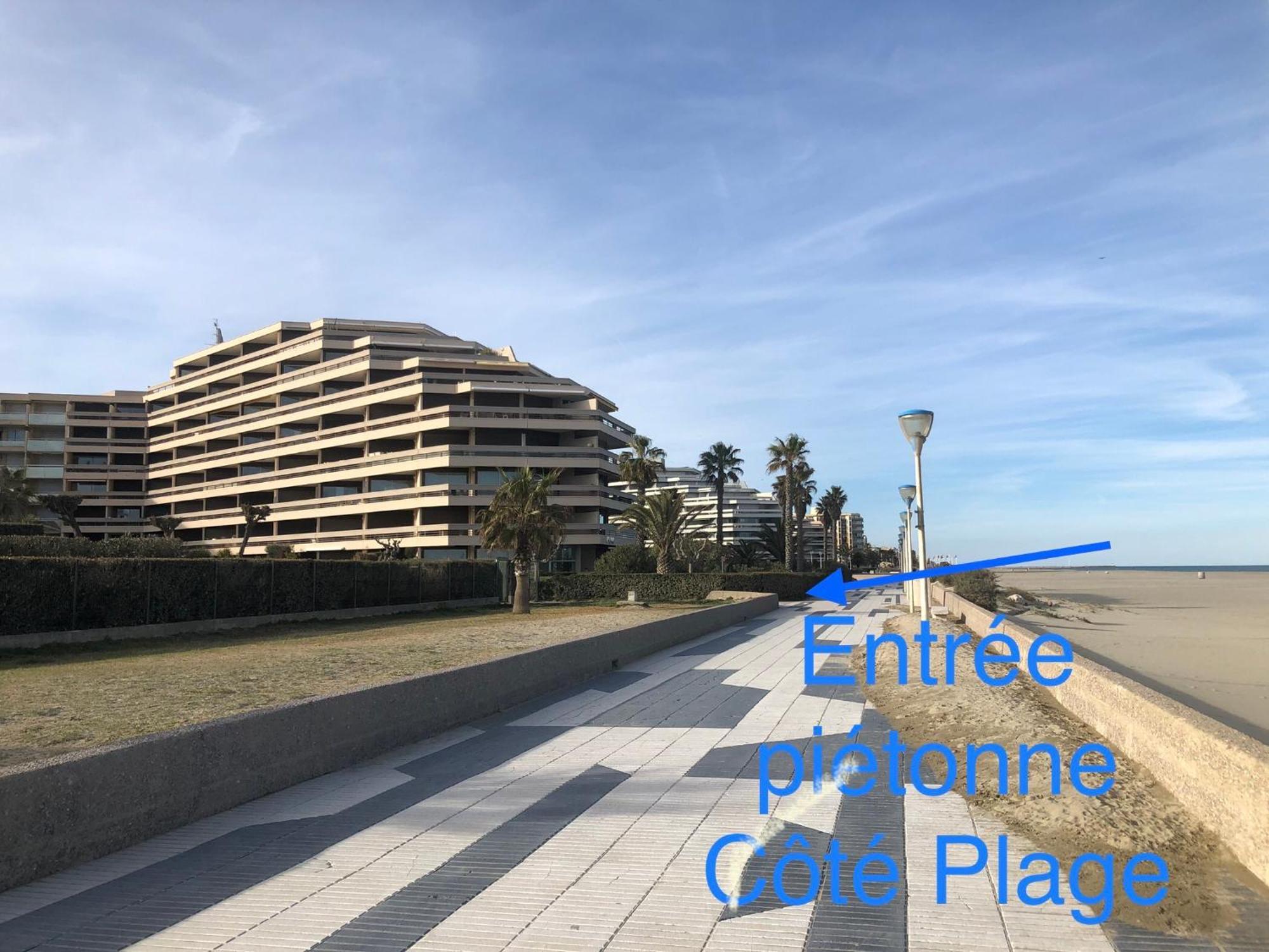 Le Jardin De La Plage - T2 - Terrasse Jardin 30M2 - Piscine - Clim- Wifi -Parking Canet-en-Roussillon Exterior photo